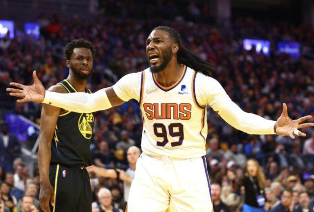 开云体育下载APP-克劳德为何迟迟不挪窝?萨沃尔仍有大型交易决策权